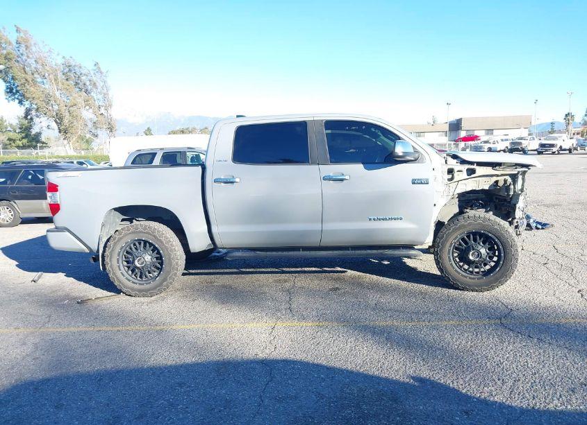 Photo 14 of 2021 Toyota Tundra LIMITED (VIN 5TFFY5F14MX287937)