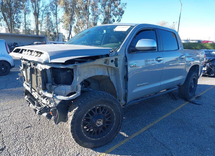 Photo 2 of 2021 Toyota Tundra LIMITED (VIN 5TFFY5F14MX287937)