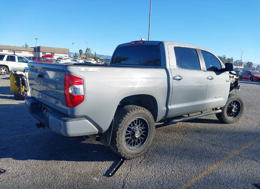 Photo 4 of 2021 Toyota Tundra LIMITED (VIN 5TFFY5F14MX287937)