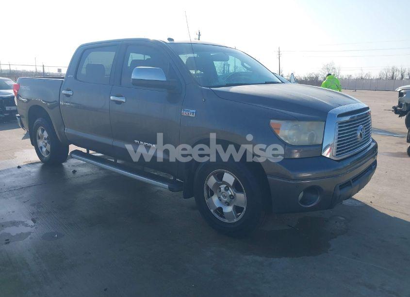 2011 Toyota Tundra LIMITED 5.7L V8 (VIN 5TFFY5F15BX108415) main photo