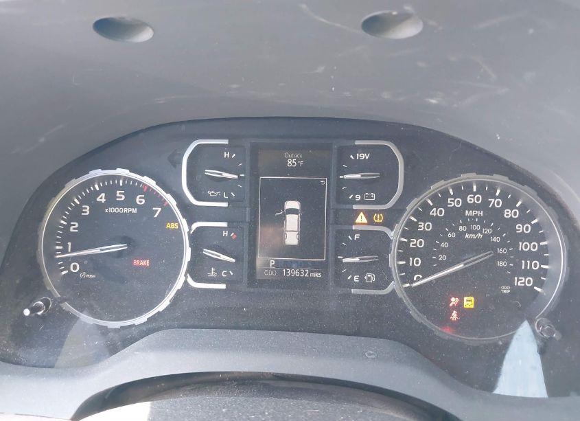 Photo 7 of 2018 Toyota Tundra LIMITED 5.7L V8 (VIN 5TFFY5F1XJX241296)