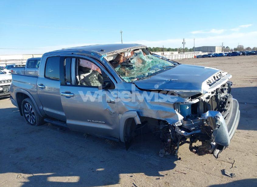 2019 Toyota Tundra LIMITED 5.7L V8 (VIN 5TFFY5F1XKX248833) main photo