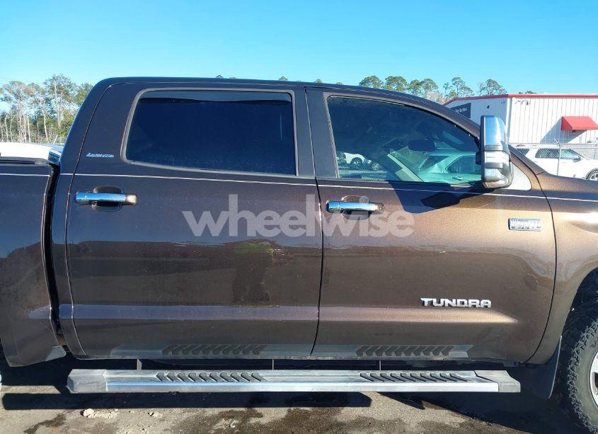 Photo 13 of 2020 Toyota Tundra LIMITED (VIN 5TFFY5F1XLX256495)