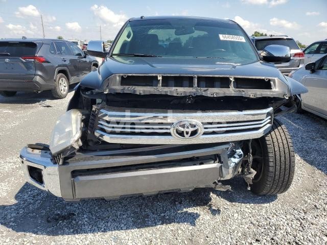 Photo 4 of 2017 TOYOTA TUNDRA CREWMAX 1794 (VIN 5TFGW5F13HX227552)