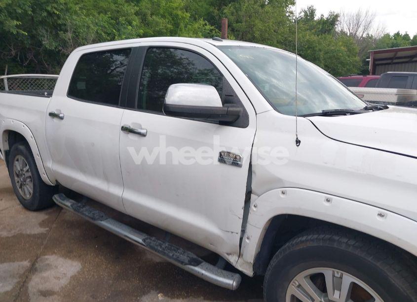 Photo 13 of 2015 Toyota Tundra 1794 5.7L V8 (VIN 5TFGY5F14FX178336)