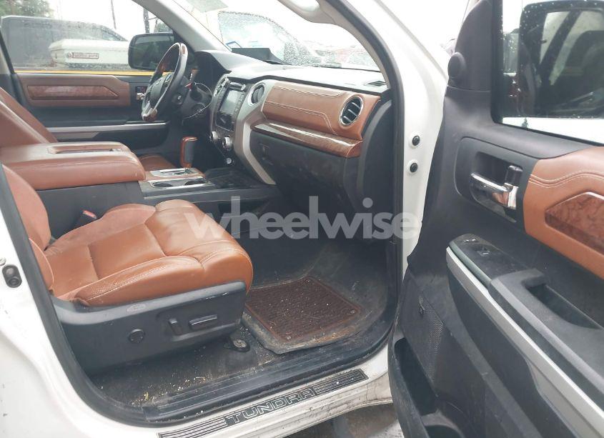 Photo 5 of 2015 Toyota Tundra 1794 5.7L V8 (VIN 5TFGY5F14FX178336)