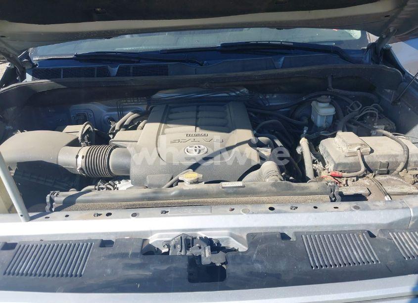 Photo 10 of 2014 Toyota Tundra PLATINUM 5.7L V8 (VIN 5TFGY5F18EX153986)