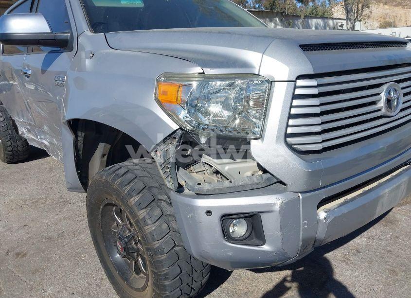 Photo 6 of 2014 Toyota Tundra PLATINUM 5.7L V8 (VIN 5TFGY5F18EX153986)