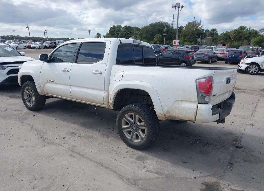 Photo 3 of 2016 Toyota Tacoma LIMITED (VIN 5TFGZ5AN5GX029507)