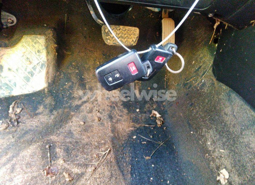 Photo 11 of 2017 Toyota Tacoma LIMITED (VIN 5TFGZ5AN7HX068343)