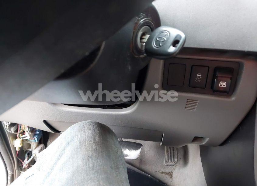 Photo 11 of 2010 Toyota Tundra LIMITED 5.7L V8 (VIN 5TFHW5F10AX149676)