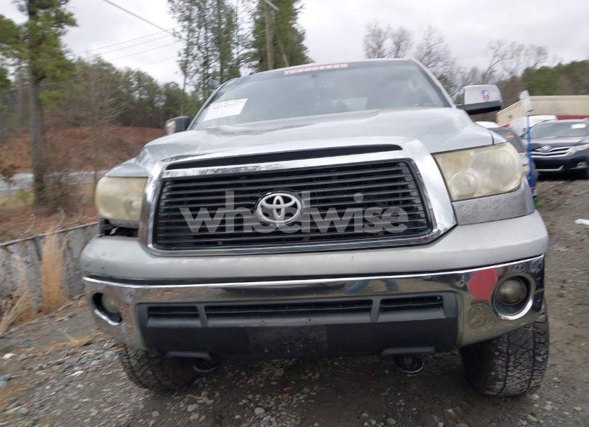 Photo 12 of 2010 Toyota Tundra LIMITED 5.7L V8 (VIN 5TFHW5F10AX149676)