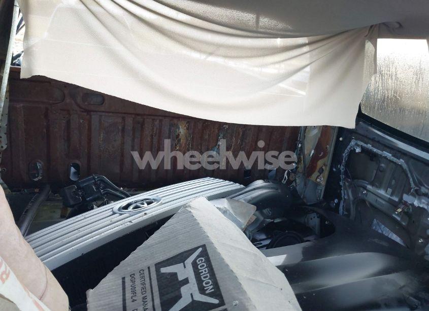 Photo 8 of 2015 Toyota Tundra LIMITED 5.7L V8 (VIN 5TFHW5F10FX468762)