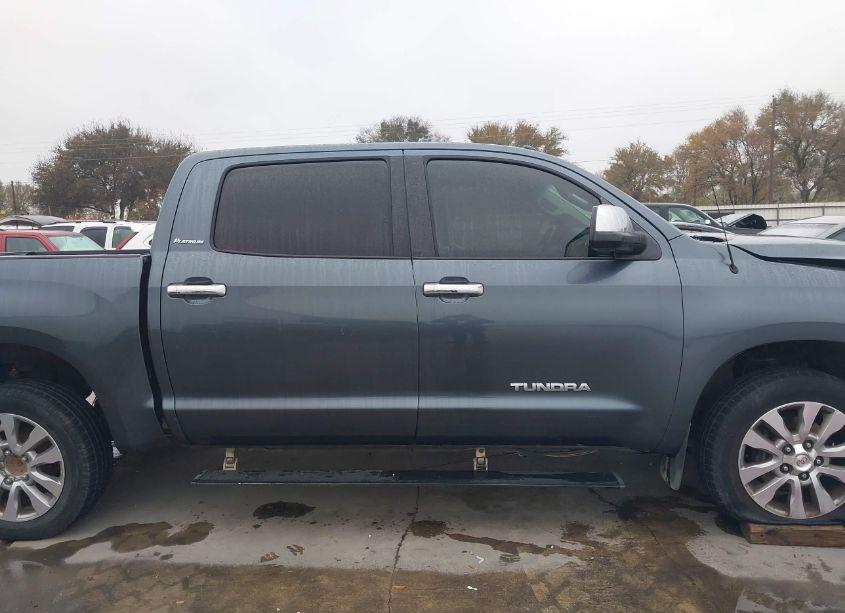 Photo 13 of 2010 Toyota Tundra CREWMAX LIMITED (VIN 5TFHW5F11AX095160)