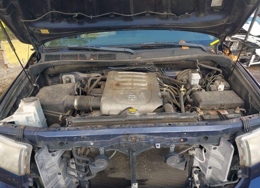 Photo 10 of 2010 Toyota Tundra LIMITED 5.7L V8 (VIN 5TFHW5F12AX156449)