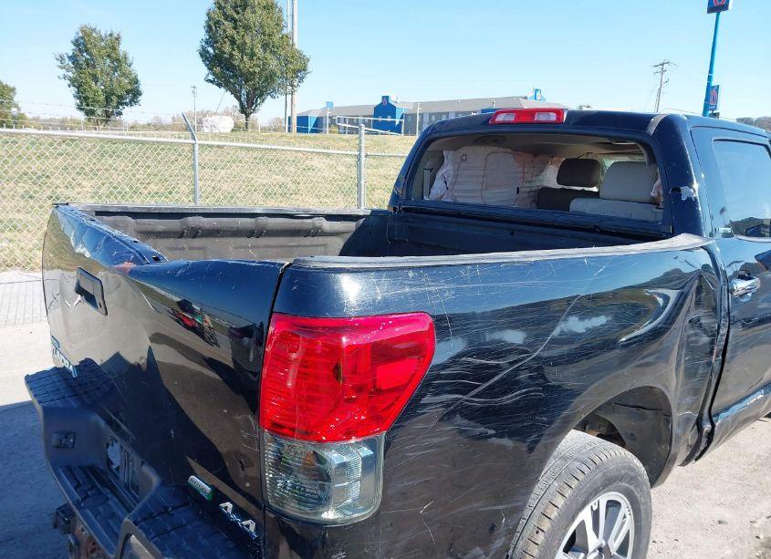 Photo 14 of 2013 Toyota Tundra LIMITED 5.7L V8 (VIN 5TFHW5F12DX312526)