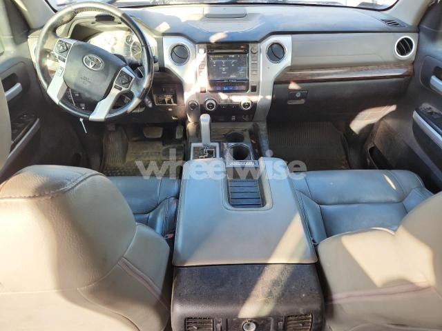 Photo 6 of 2016 TOYOTA TUNDRA CREWMAX LIMITED (VIN 5TFHW5F12GX526629)