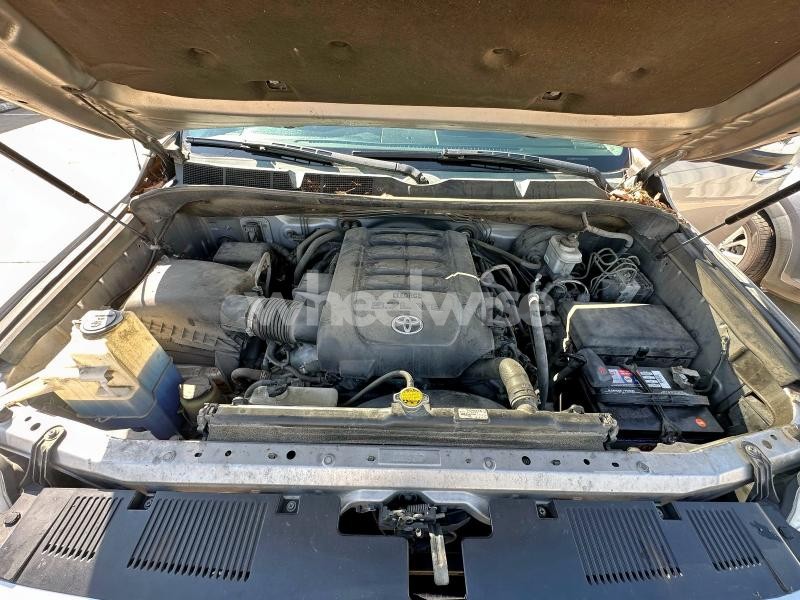 Photo 4 of 2014 TOYOTA TUNDRA CREWMAX LIMITED (VIN 5TFHW5F13EX365124)