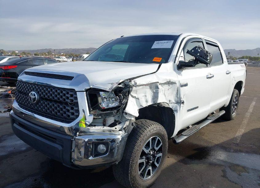 Photo 6 of 2017 Toyota Tundra LIMITED 5.7L V8 (VIN 5TFHW5F13HX647252)