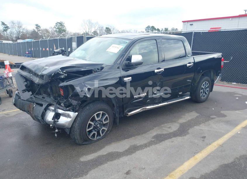 Photo 2 of 2018 Toyota Tundra LIMITED 5.7L V8 (VIN 5TFHW5F13JX775691)