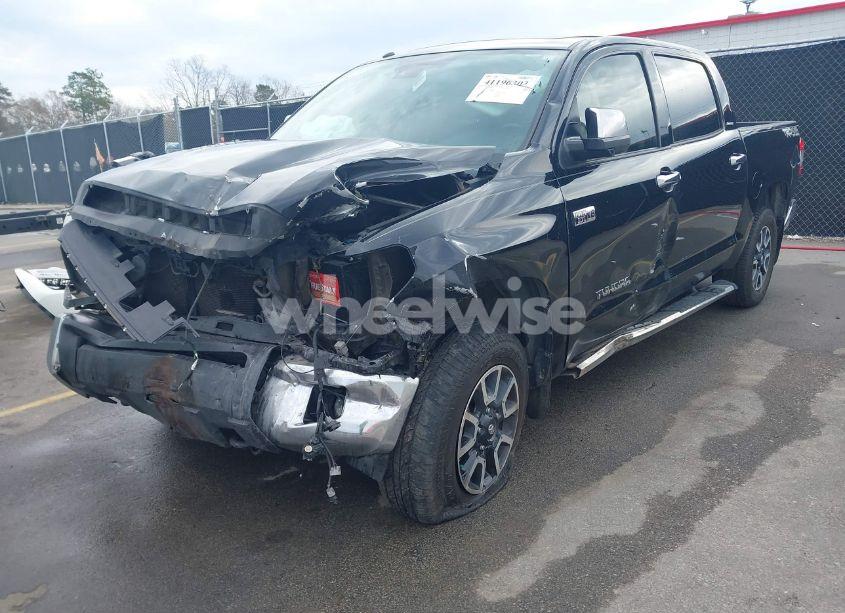 Photo 6 of 2018 Toyota Tundra LIMITED 5.7L V8 (VIN 5TFHW5F13JX775691)