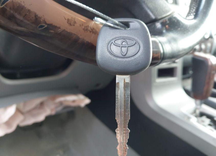 Photo 11 of 2010 Toyota Tundra CREWMAX LIMITED (VIN 5TFHW5F14AX147980)