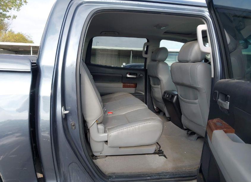 Photo 8 of 2010 Toyota Tundra CREWMAX LIMITED (VIN 5TFHW5F14AX147980)