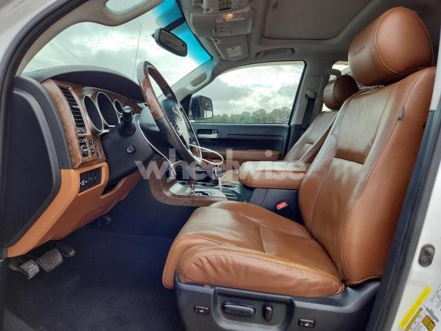 Photo 10 of 2012 TOYOTA TUNDRA CREWMAX LIMITED (VIN 5TFHW5F14CX244213)