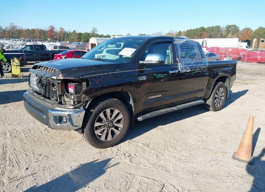 Photo 2 of 2018 Toyota Tundra LIMITED 5.7L V8 (VIN 5TFHW5F14JX717993)