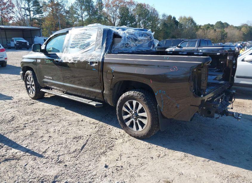 Photo 3 of 2018 Toyota Tundra LIMITED 5.7L V8 (VIN 5TFHW5F14JX717993)