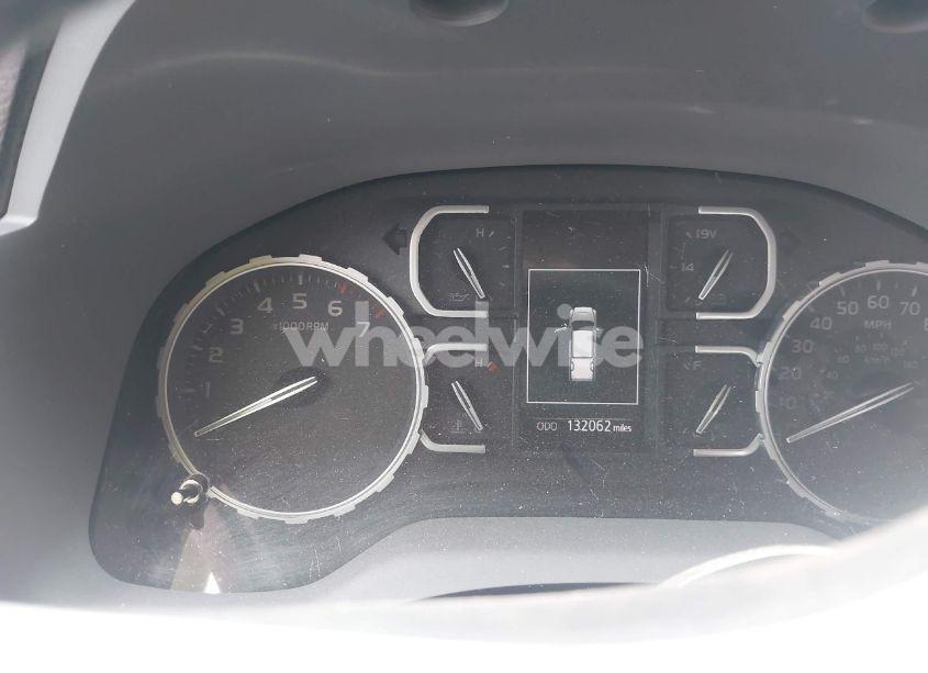 Photo 7 of 2018 Toyota Tundra LIMITED 5.7L V8 (VIN 5TFHW5F14JX769916)