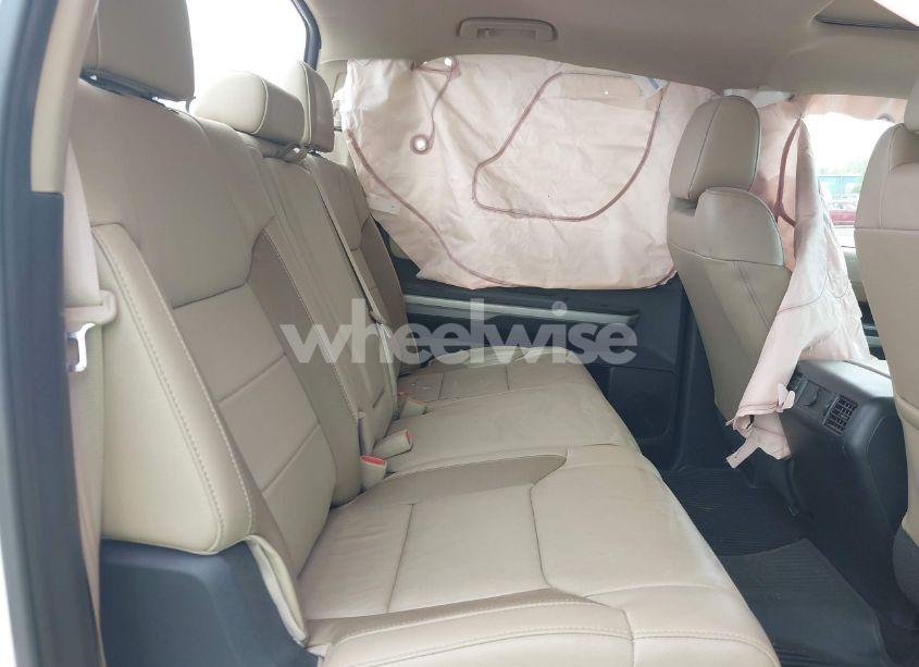 Photo 8 of 2018 Toyota Tundra LIMITED 5.7L V8 (VIN 5TFHW5F14JX769916)