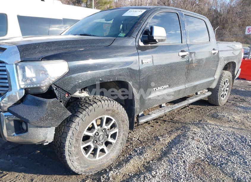 Photo 2 of 2017 Toyota Tundra LIMITED 5.7L V8 (VIN 5TFHW5F15HX653473)