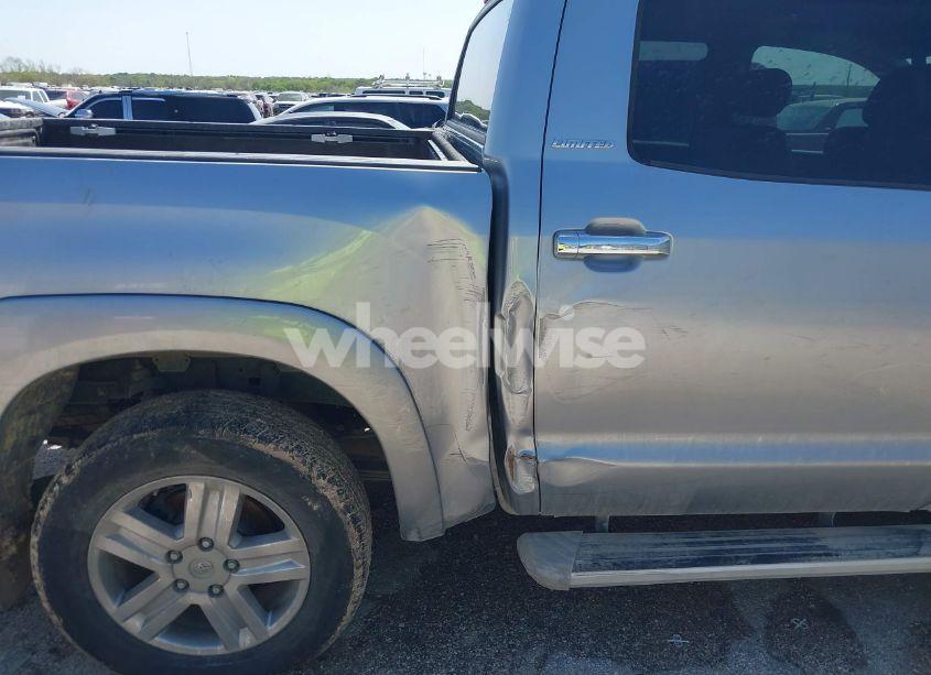 Photo 17 of 2010 Toyota Tundra LIMITED 5.7L V8 (VIN 5TFHW5F16AX152906)