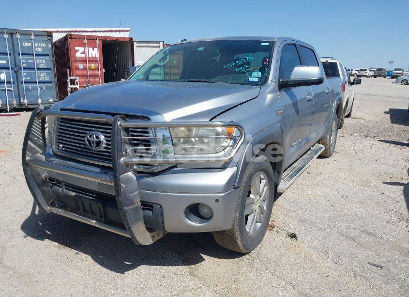 Photo 2 of 2010 Toyota Tundra LIMITED 5.7L V8 (VIN 5TFHW5F16AX152906)