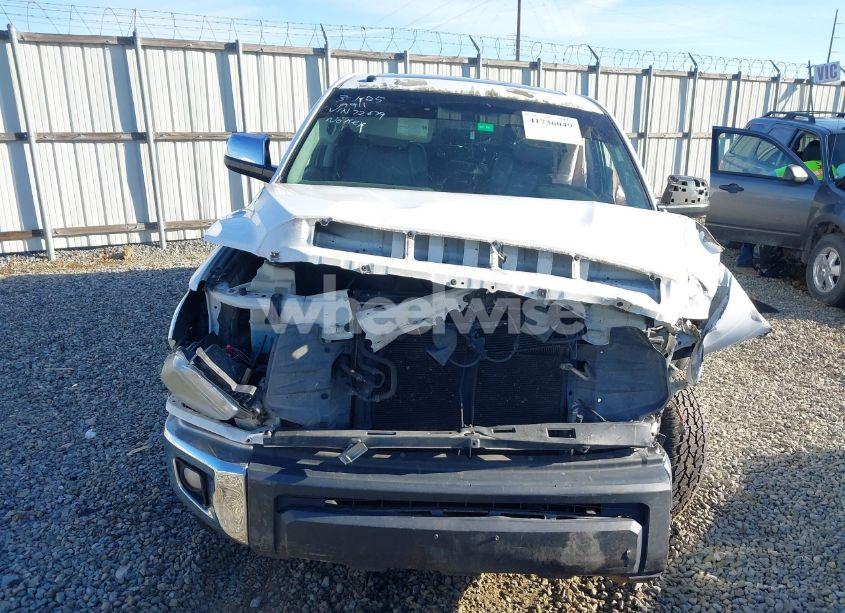 Photo 12 of 2014 Toyota Tundra LIMITED 5.7L V8 (VIN 5TFHW5F16EX372679)