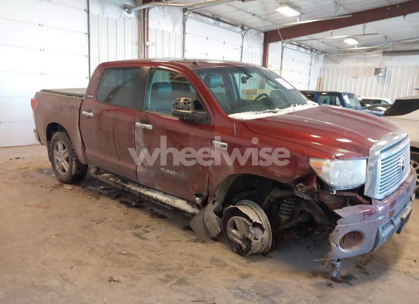 2010 Toyota Tundra LIMITED 5.7L V8 (VIN 5TFHW5F17AX135564) main photo
