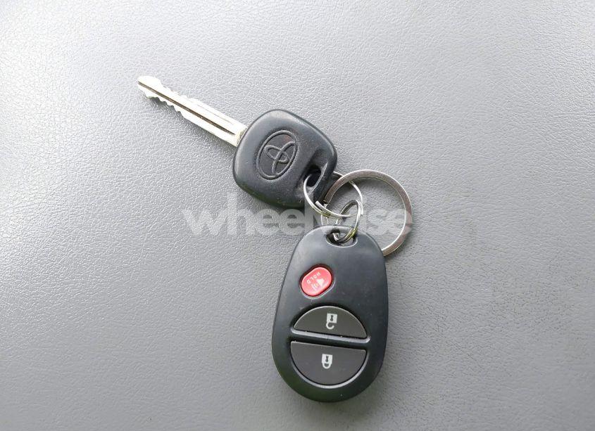 Photo 11 of 2012 Toyota Tundra LIMITED 5.7L V8 (VIN 5TFHW5F17CX211075)