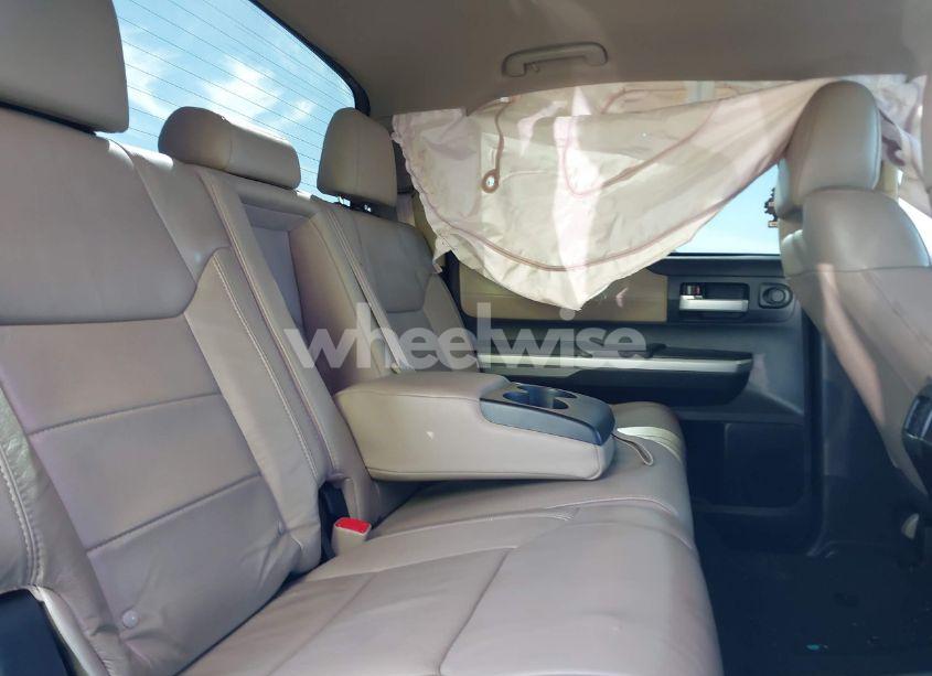 Photo 8 of 2016 Toyota Tundra LIMITED 5.7L V8 (VIN 5TFHW5F17GX501418)