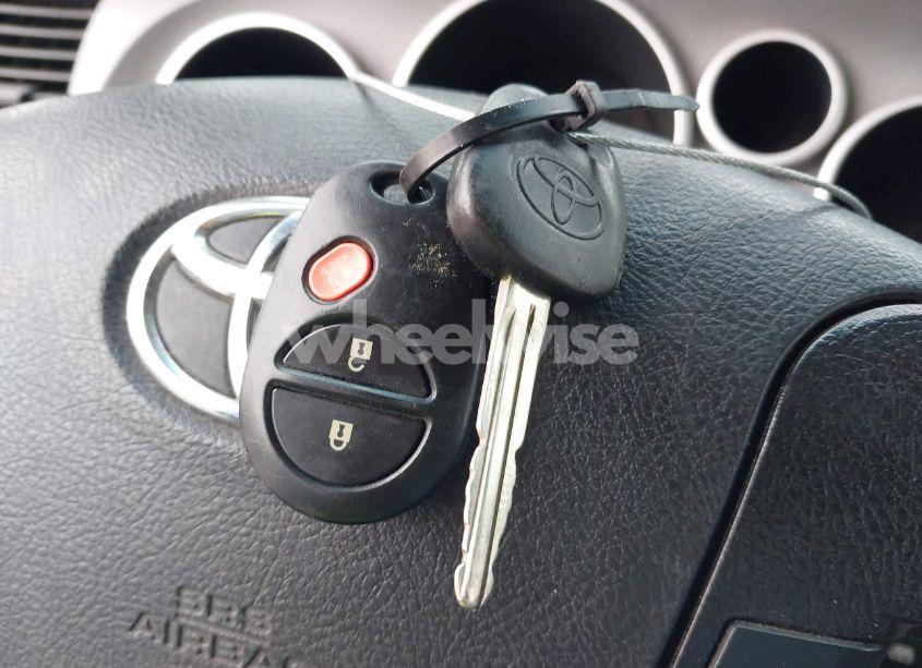 Photo 11 of 2010 Toyota Tundra LIMITED 5.7L V8 (VIN 5TFHW5F19AX135842)