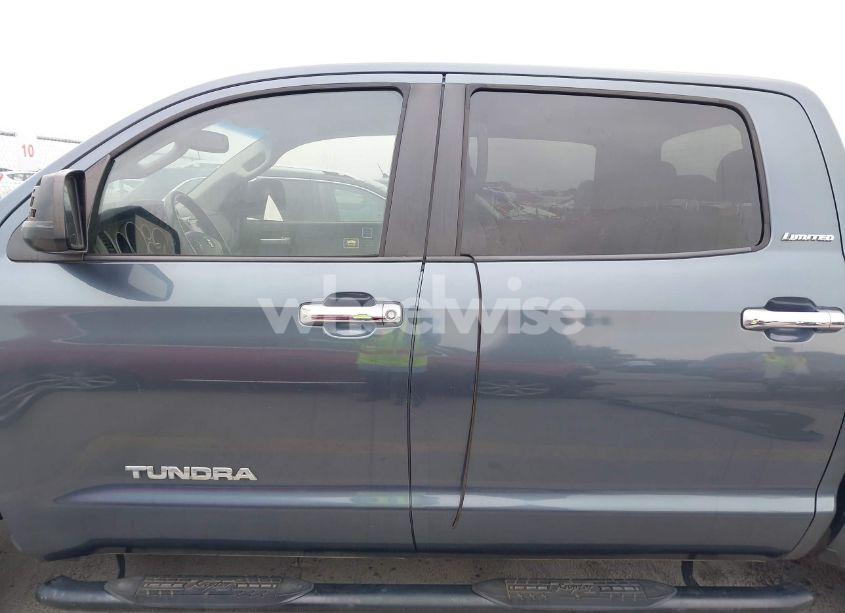 Photo 15 of 2010 Toyota Tundra LIMITED 5.7L V8 (VIN 5TFHW5F19AX135842)