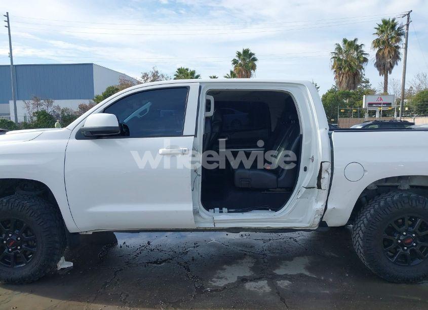 Photo 15 of 2014 Toyota Tundra LIMITED 5.7L V8 (VIN 5TFHY5F12EX373998)