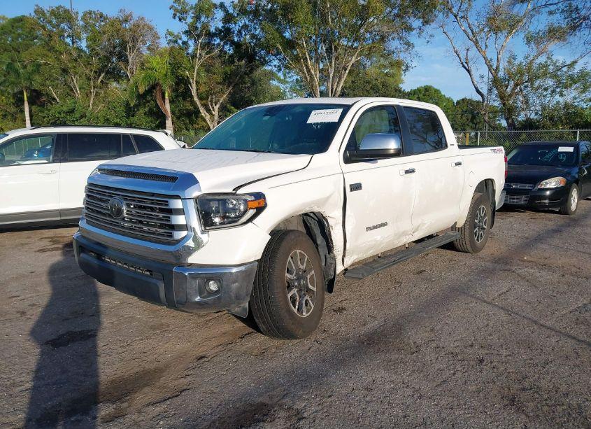 Photo 2 of 2020 Toyota Tundra LIMITED (VIN 5TFHY5F12LX878727)