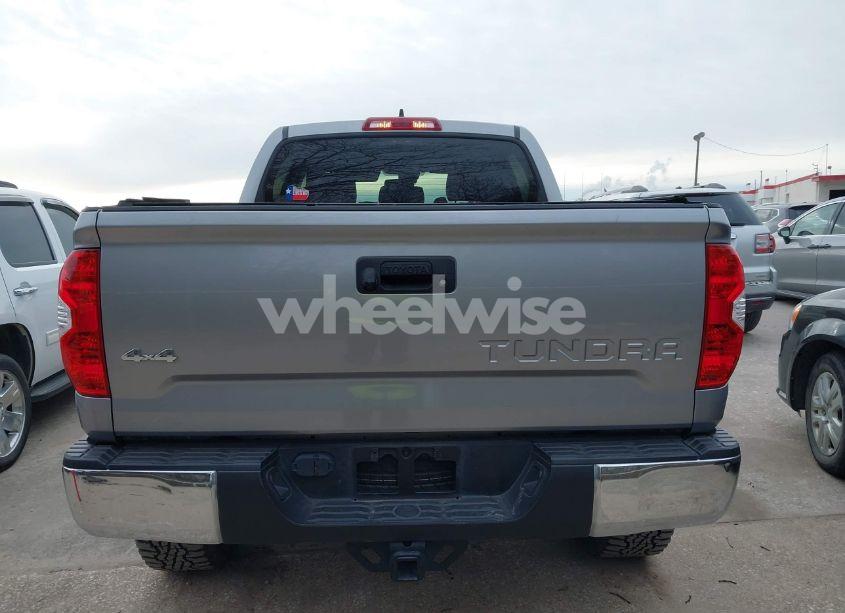 Photo 16 of 2021 Toyota Tundra LIMITED (VIN 5TFHY5F13MX983410)