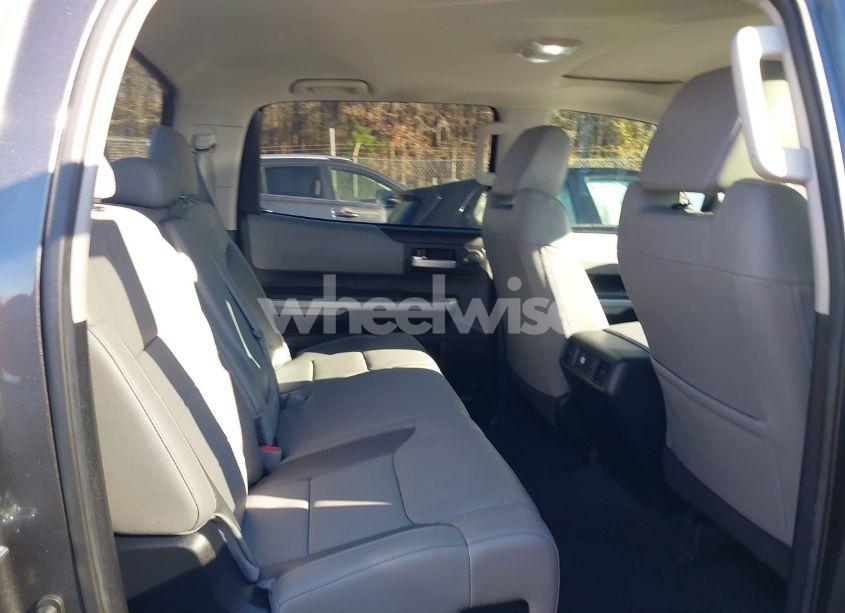 Photo 8 of 2021 Toyota Tundra LIMITED (VIN 5TFHY5F14MX996246)