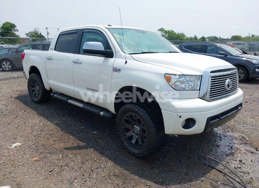2013 Toyota Tundra LIMITED 5.7L V8 (VIN 5TFHY5F17DX295216) main photo