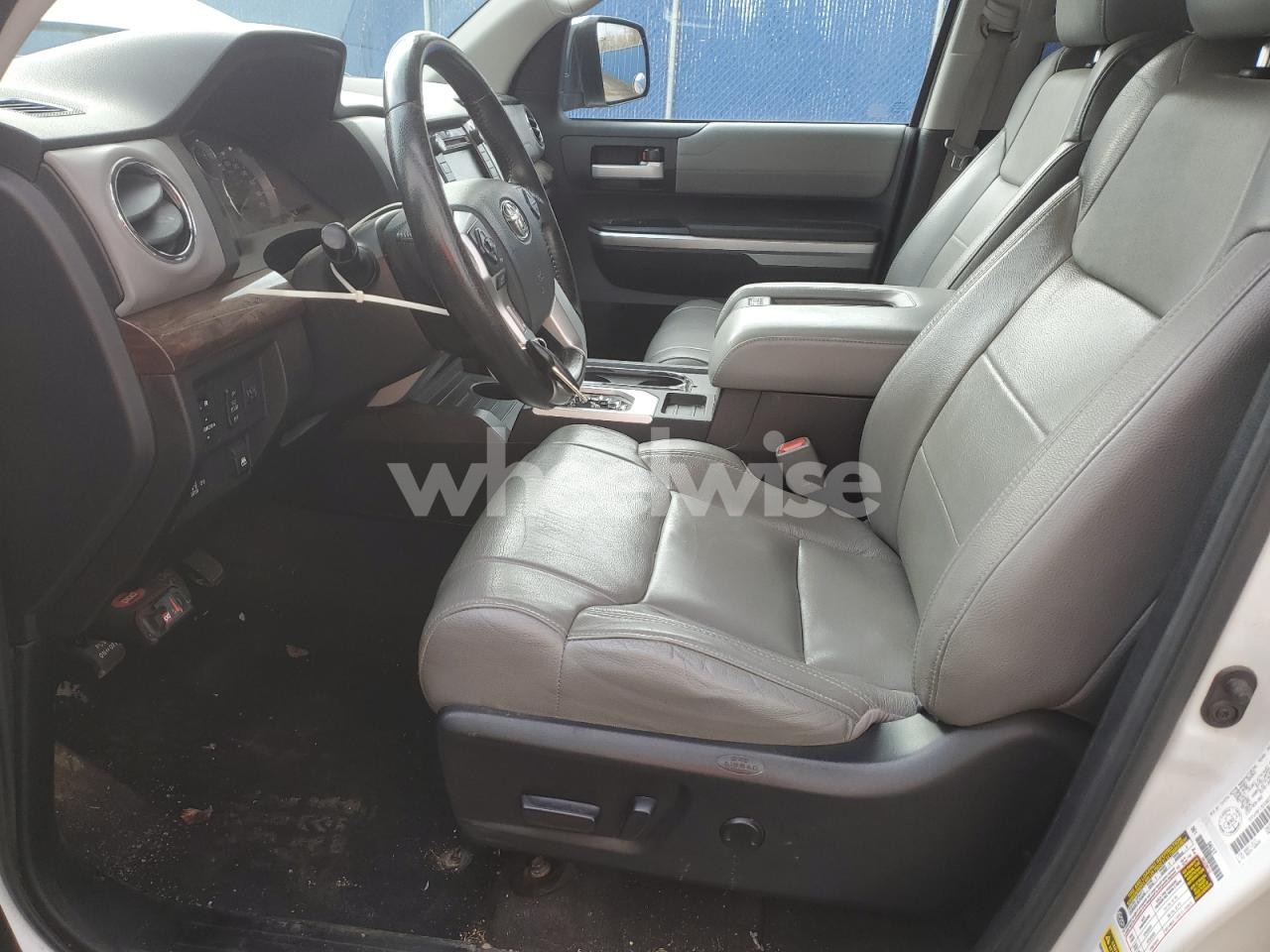 Photo 7 of 2014 TOYOTA TUNDRA CREWMAX LIMITED (VIN 5TFHY5F17EX382373)