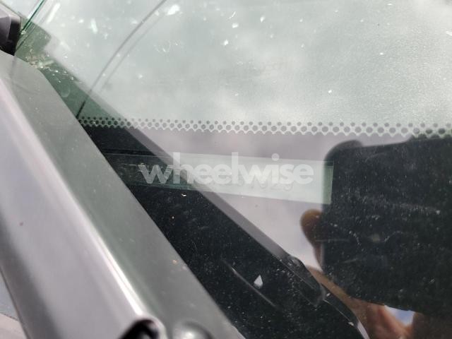 Photo 3 of 2019 TOYOTA TUNDRA CREWMAX LIMITED (VIN 5TFHY5F17KX861629)