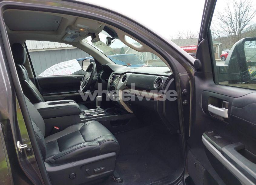 Photo 5 of 2020 Toyota Tundra LIMITED (VIN 5TFHY5F18LX903548)