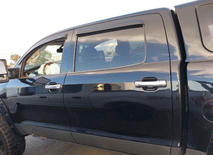 Photo 14 of 2010 Toyota Tundra CREWMAX LIMITED (VIN 5TFHY5F19AX095868)